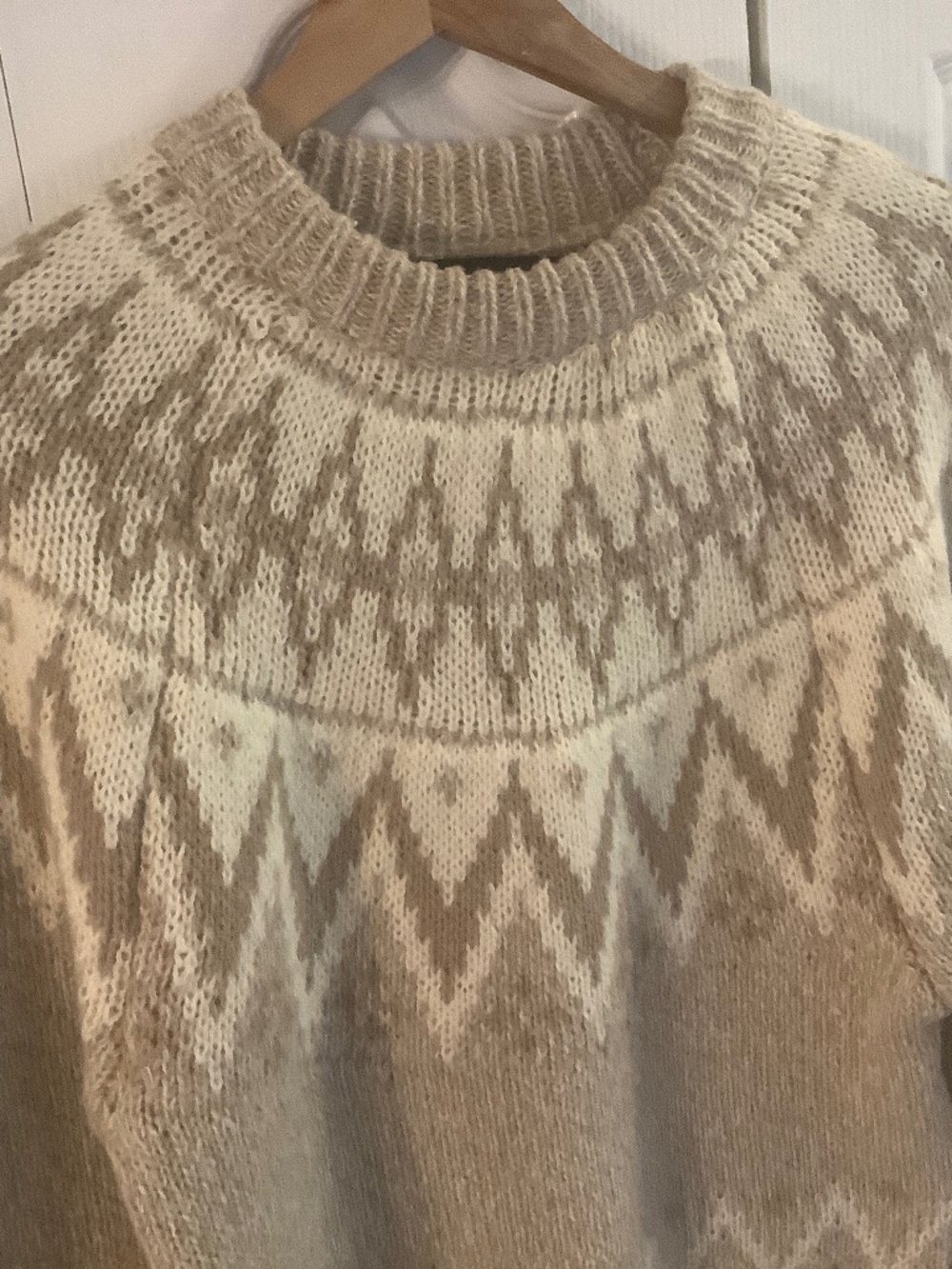 MANGO CREAM SWEATER
